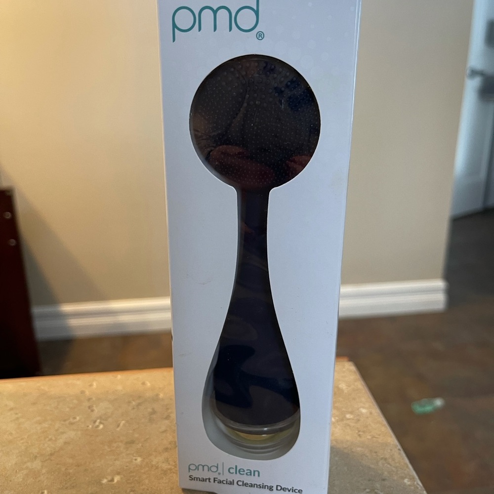 PMD smart cleansing device